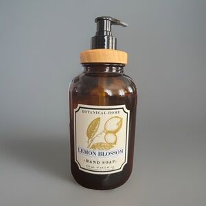 PREMIUM LIQUID HAND SOAP, GLASS BOTTLE, LEMON BLOSSOM